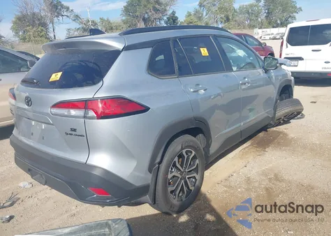 2025 Toyota Corolla Cross Hybrid Se z USA, uszkodzony, nr VIN 7MUFBABG4SV086262